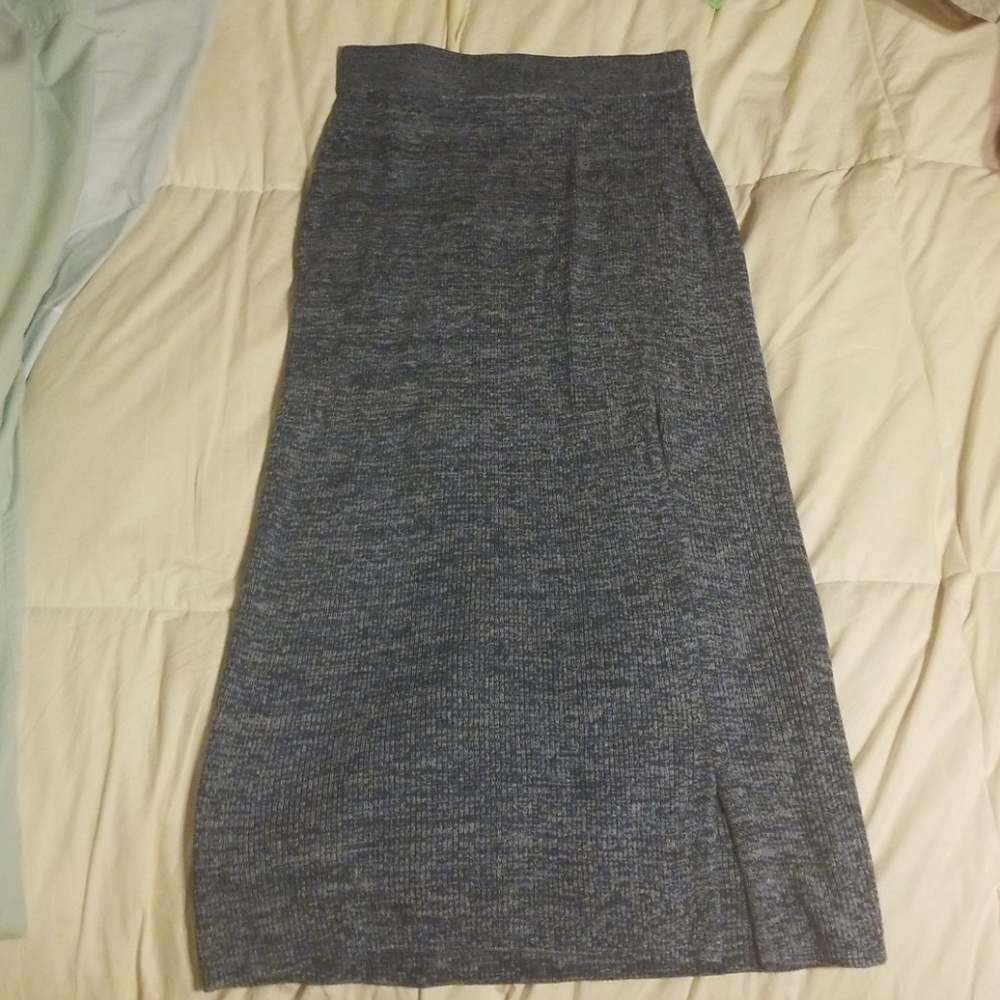 Knit midi skirt